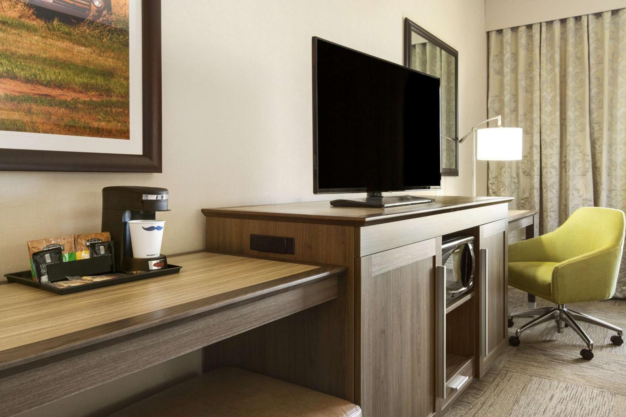 Hampton Inn By Hilton Edmonton/Sherwood Park Eksteriør billede