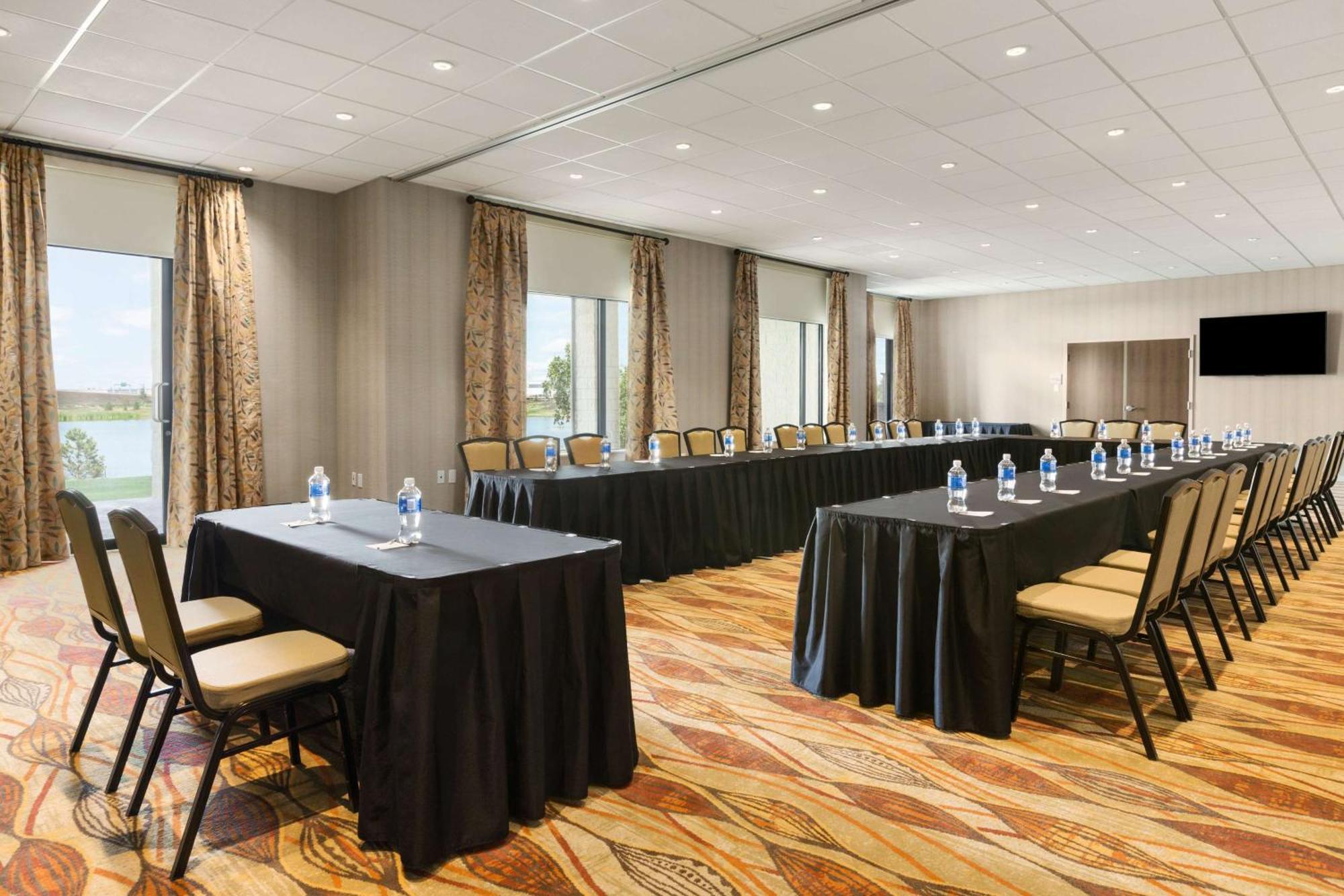 Hampton Inn By Hilton Edmonton/Sherwood Park Eksteriør billede