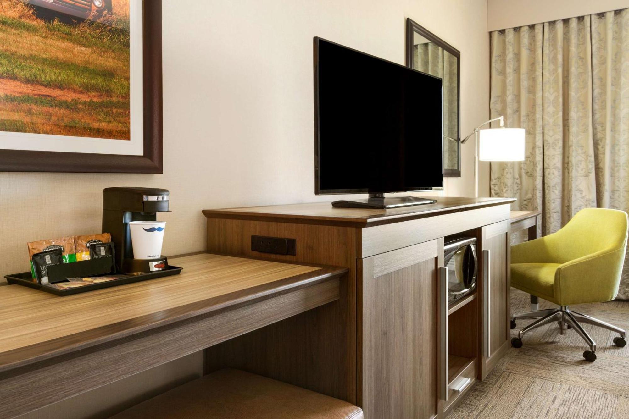 Hampton Inn By Hilton Edmonton/Sherwood Park Eksteriør billede